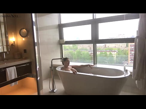❤️ Milžiniškas kūdikis aistringai masturbuoja savo putę vonios kambaryje ️❌ Porno prie porno lt.pornpk.ru ﹏
